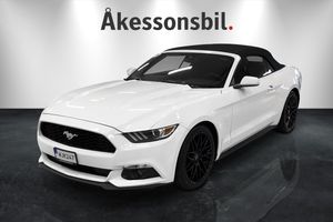 Ford Mustang bild 1