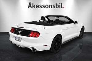 Ford Mustang bild 10
