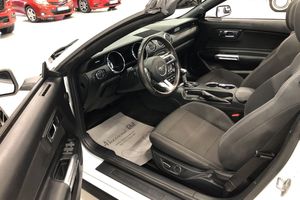 Ford Mustang bild 12