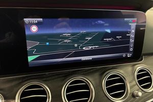 Mercedes E220 bild 11