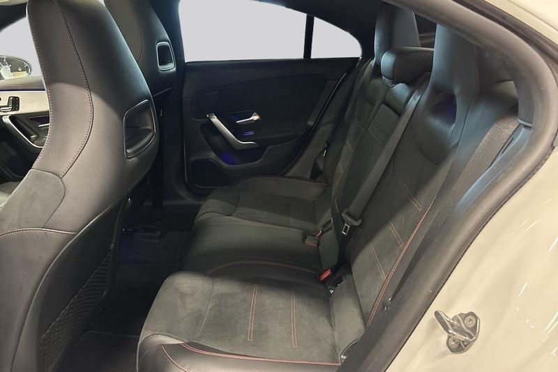 Mercedes CLA200 bild 9