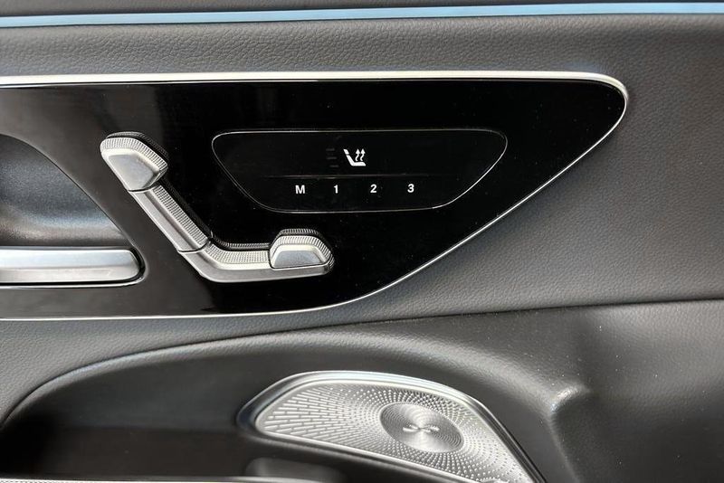 Mercedes E300 bild 17
