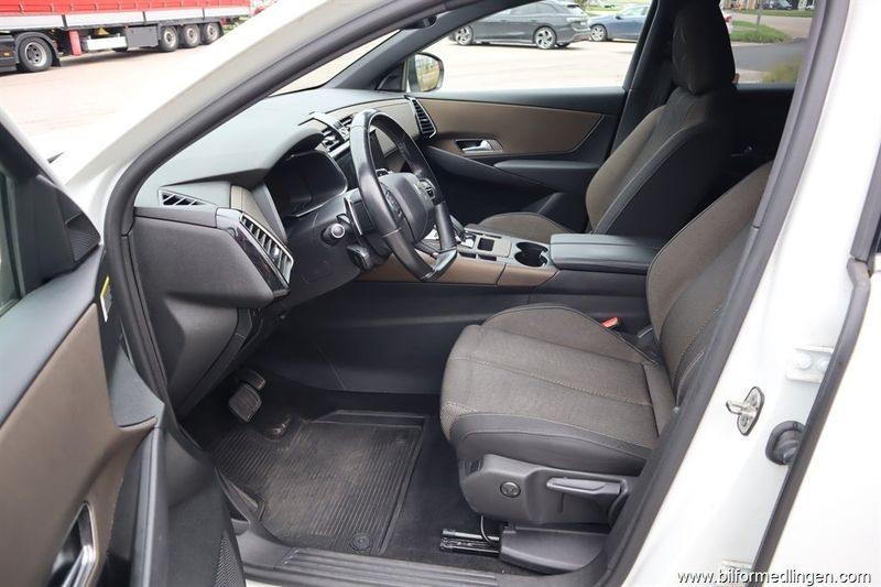 DS 7 Crossback bild 8