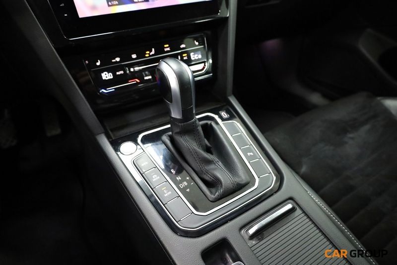 Volkswagen Passat bild 17