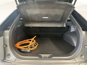 Toyota C-HR+ bild 12