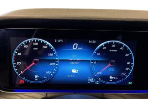 Mercedes E300 bild 12