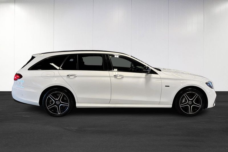 Mercedes E300 bild 8
