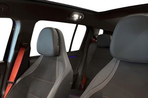 Mercedes GLB250+ bild 13