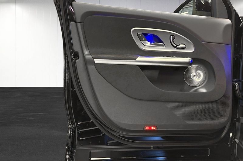 Mercedes GLB250+ bild 12