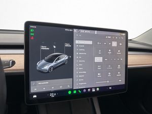 Tesla Model 3 bild 23