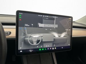 Tesla Model 3 bild 21