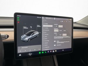 Tesla Model 3 bild 26