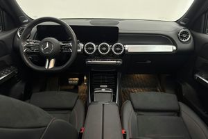 Mercedes EQB300 bild 6