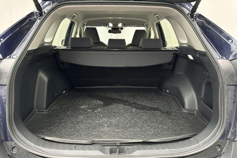 Toyota RAV4 bild 9