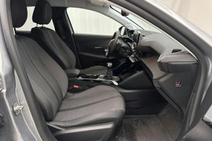 Peugeot 208 bild 9