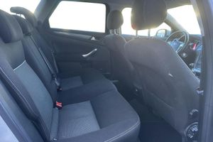 Ford Mondeo bild 8