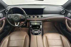 Mercedes E220 bild 6