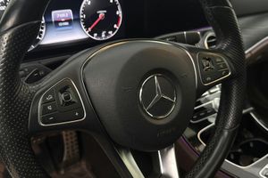 Mercedes E220 bild 18