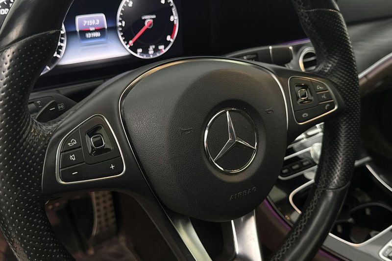 Mercedes E220 bild 18