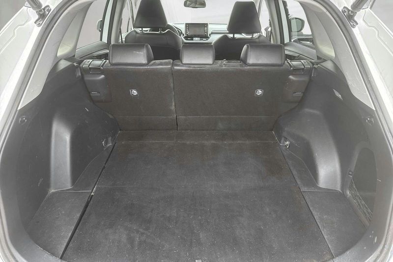 Toyota RAV4 bild 9