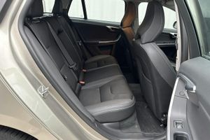 Volvo V60 bild 8