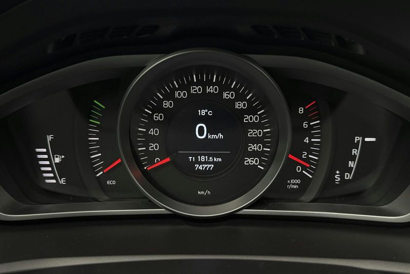 Volvo V40 bild 10