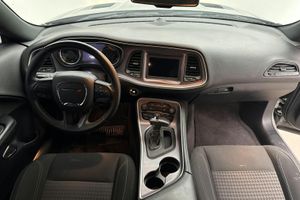 Dodge Challenger bild 6