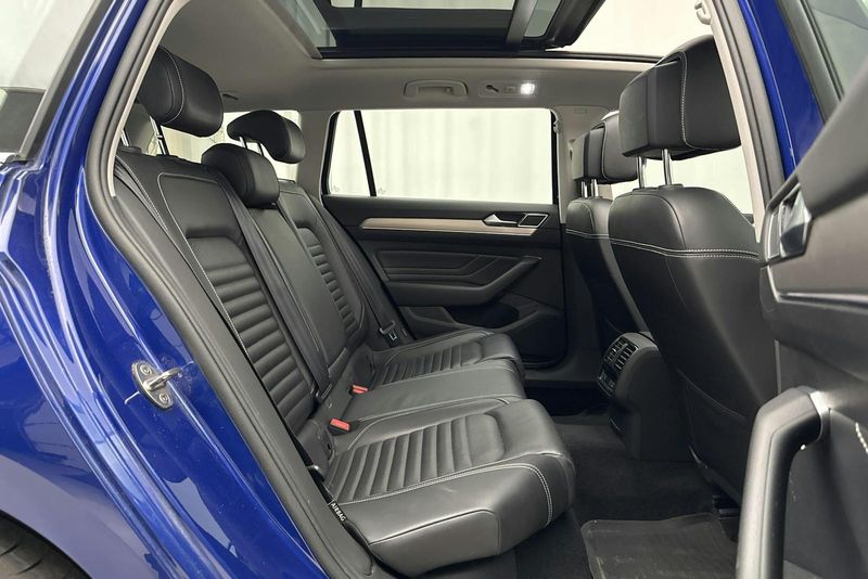 Volkswagen Passat bild 8