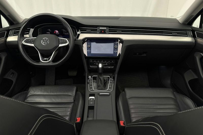Volkswagen Passat bild 6