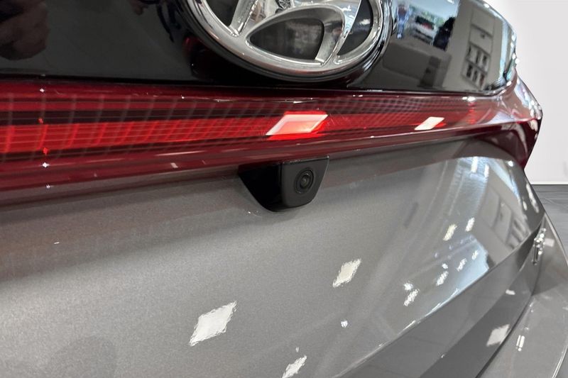 Hyundai i20 bild 9
