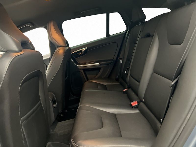 Volvo V60 bild 25