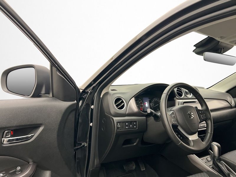 Suzuki Vitara bild 10