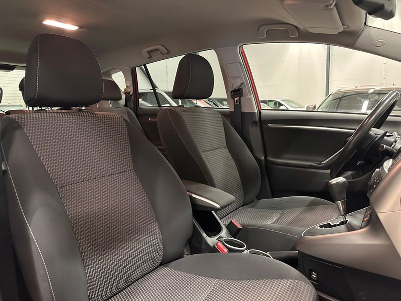Toyota Verso bild 17
