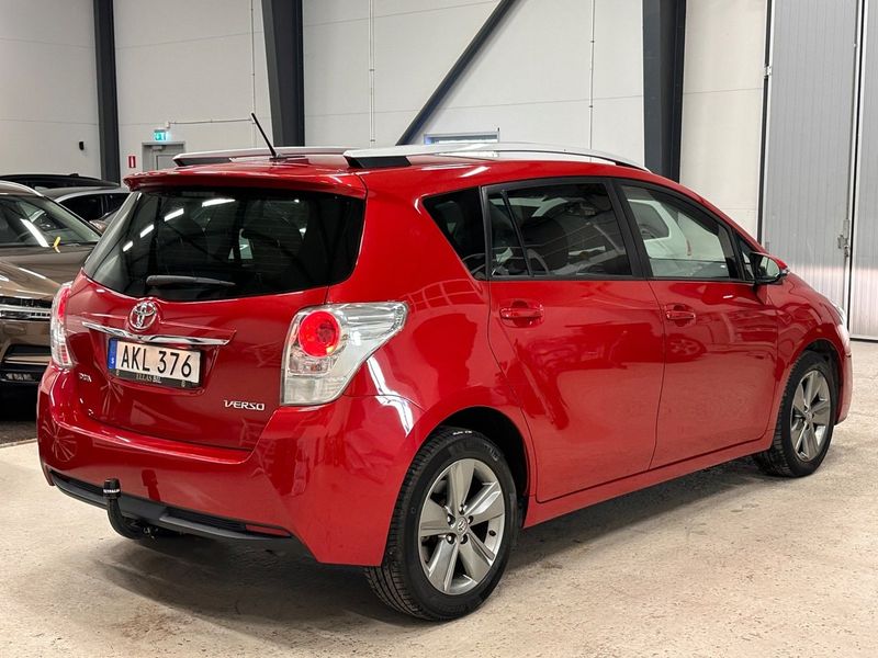 Toyota Verso bild 2
