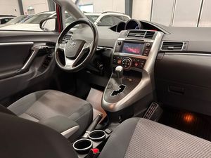 Toyota Verso bild 21