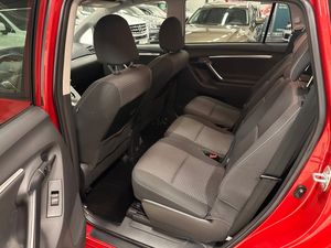 Toyota Verso bild 29