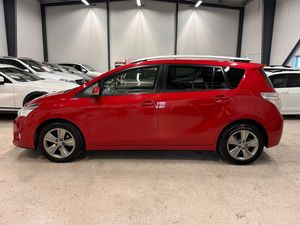 Toyota Verso bild 6