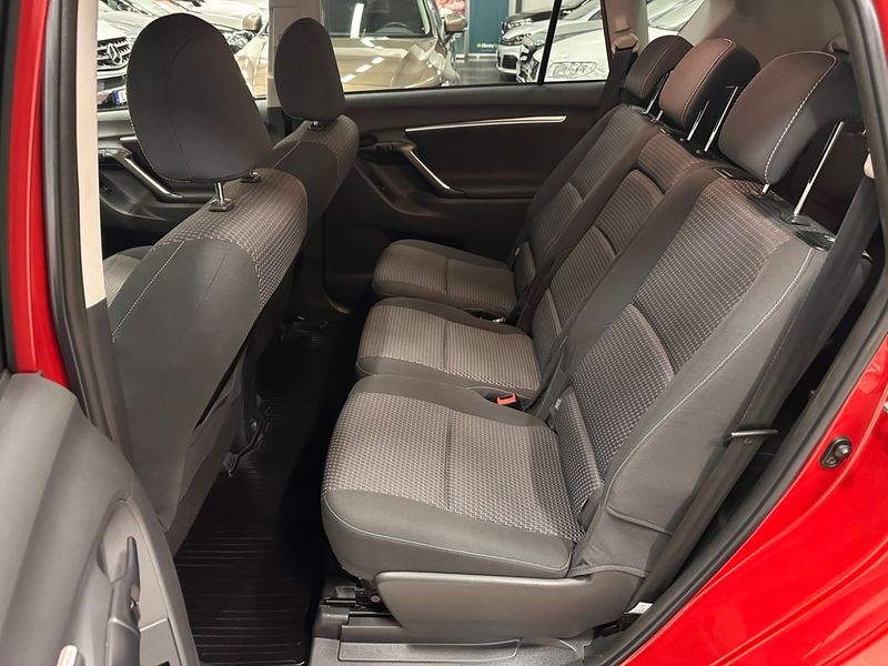 Toyota Verso bild 27