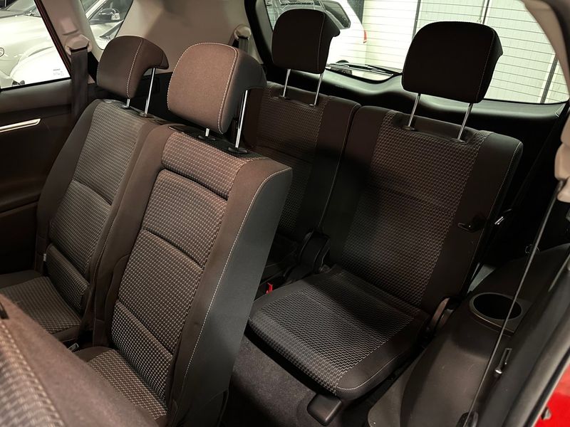 Toyota Verso bild 26