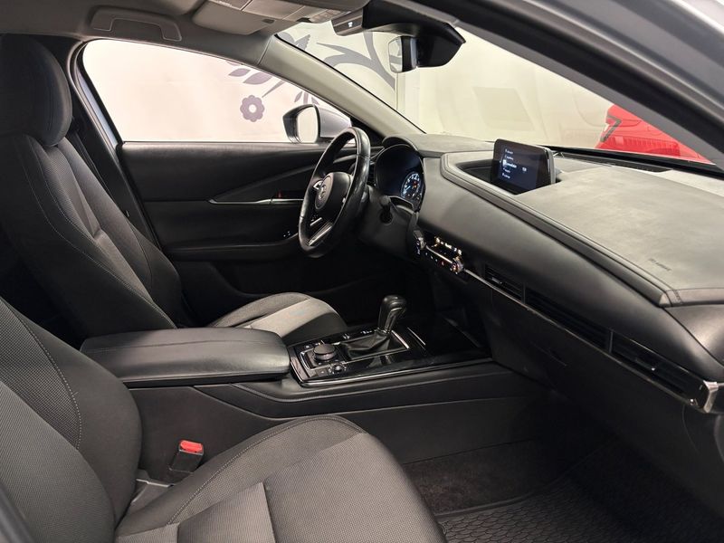 Mazda CX-30 bild 4