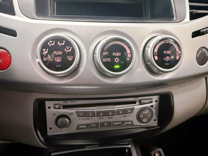 Mitsubishi L200 bild 15