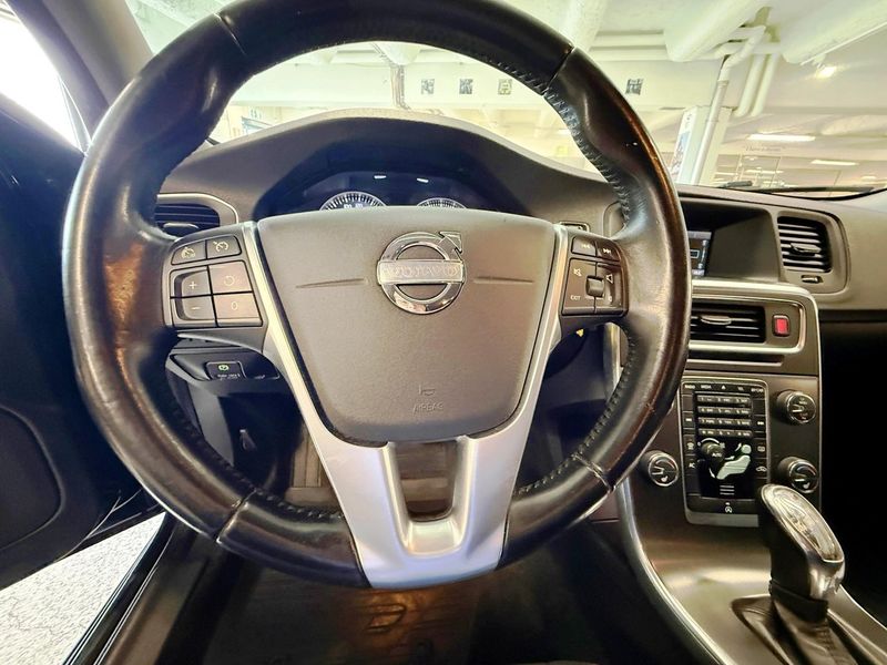 Volvo V60 bild 13