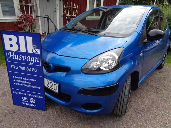 Toyota Aygo 5-D 1.0 VVT-i KÖRKLAR/AC/CD/FINANS/INBYTE - 2011