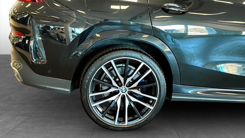 BMW X6 M bild 9