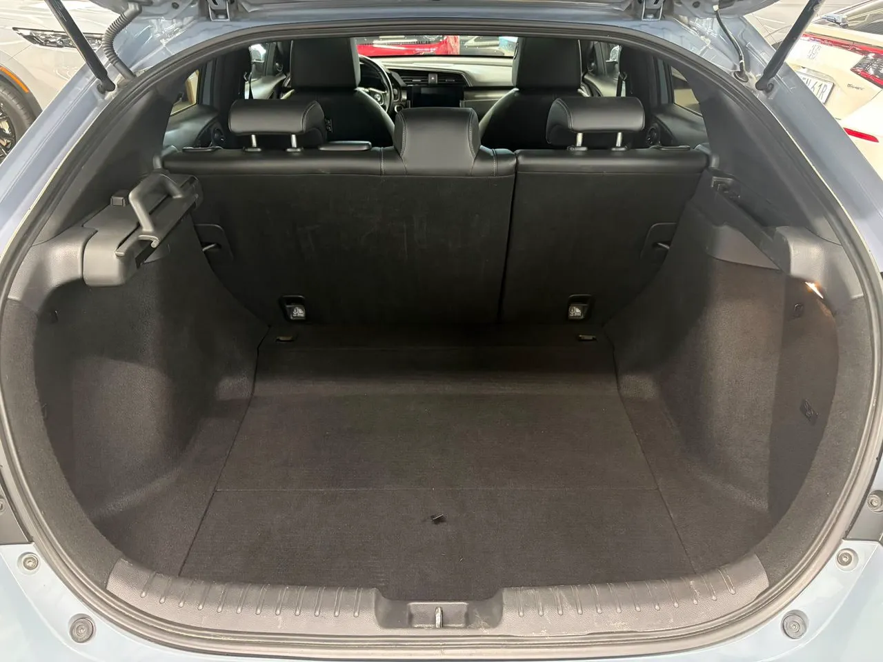 Honda Civic 1.5 i-VTEC Turbo Prestige / 1ère main / Attelage