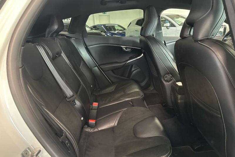 Volvo V40 bild 16