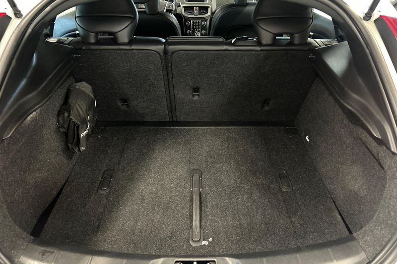 Volvo V40 bild 10