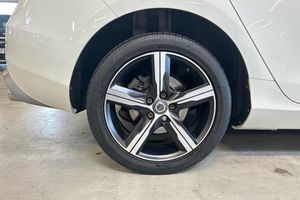Volvo V40 bild 11