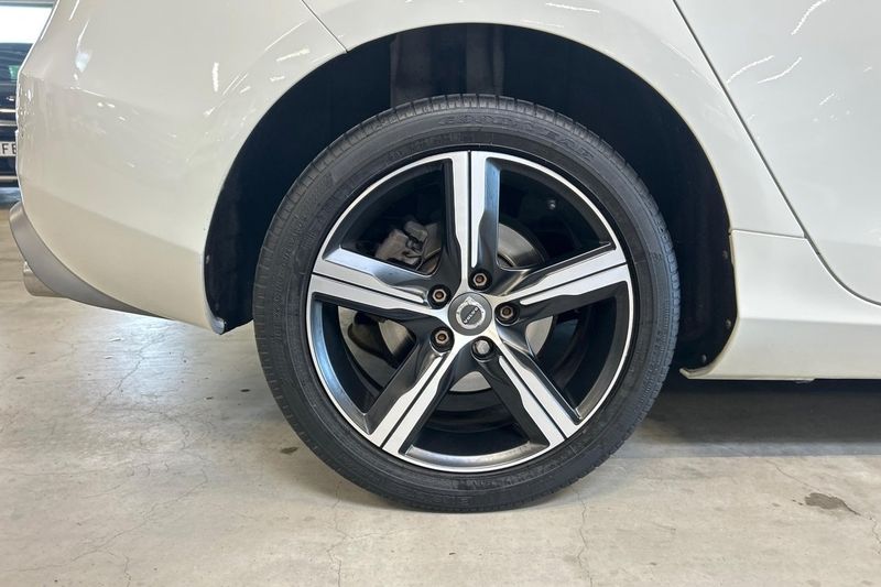 Volvo V40 bild 11