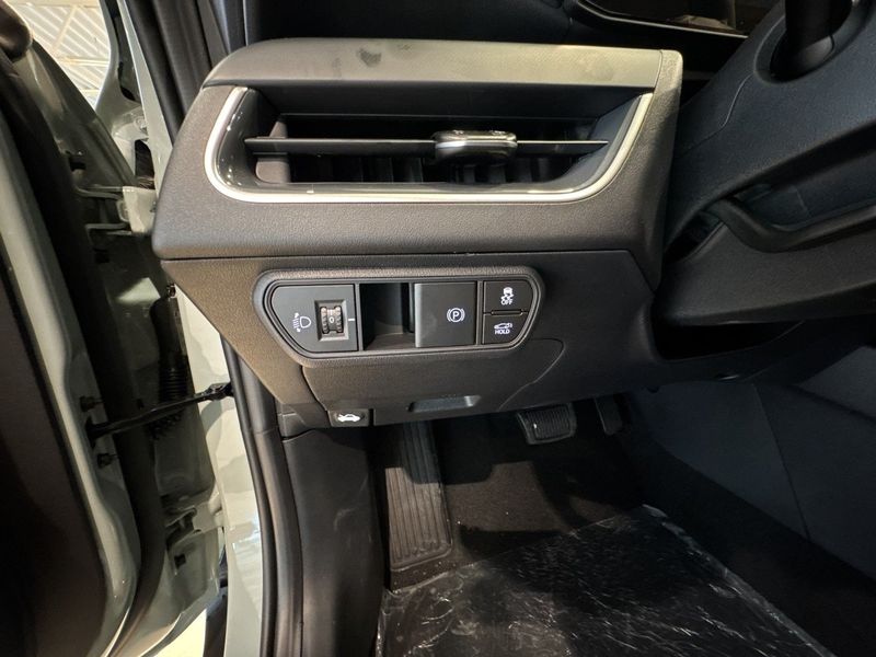 Kia K4 bild 16